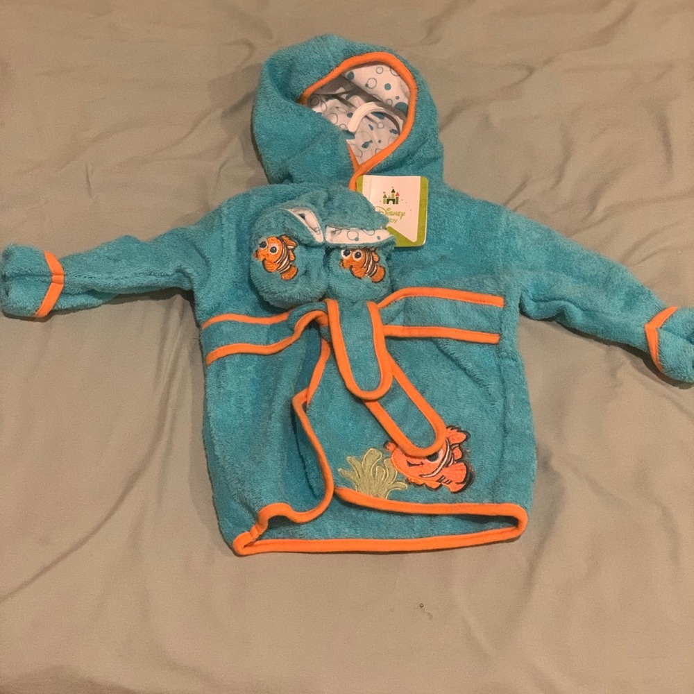 Disney baby robe